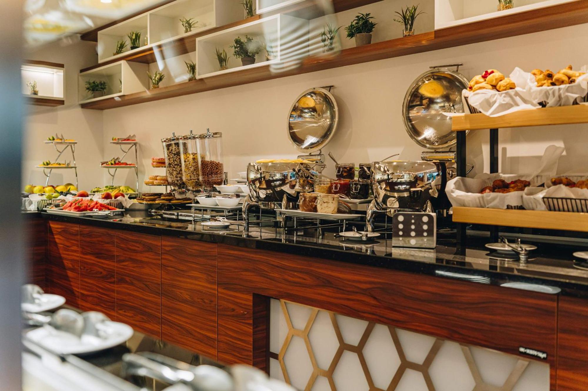 Hotel Tonanti Vrnjacka Banja Ngoại thất bức ảnh