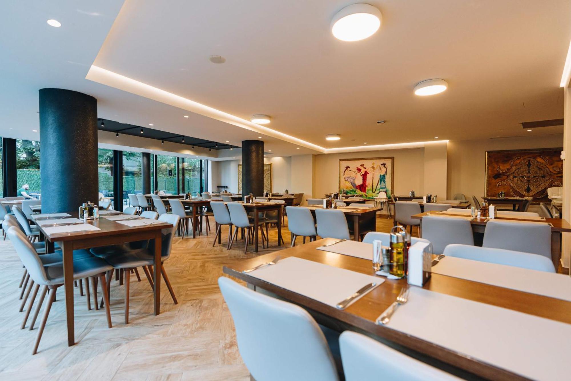 Hotel Tonanti Vrnjacka Banja Ngoại thất bức ảnh