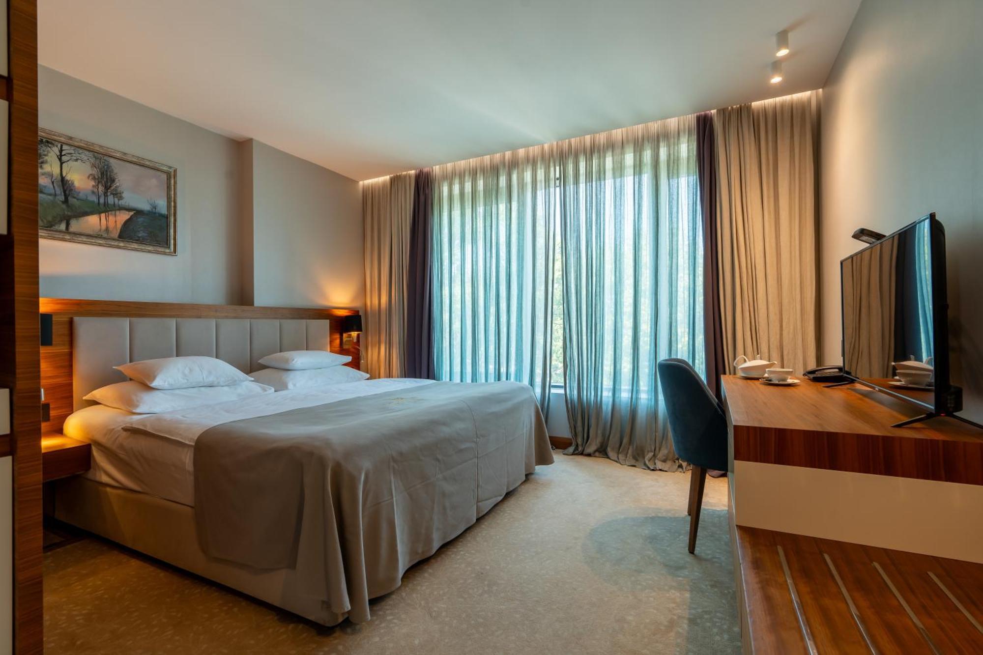 Hotel Tonanti Vrnjacka Banja Ngoại thất bức ảnh